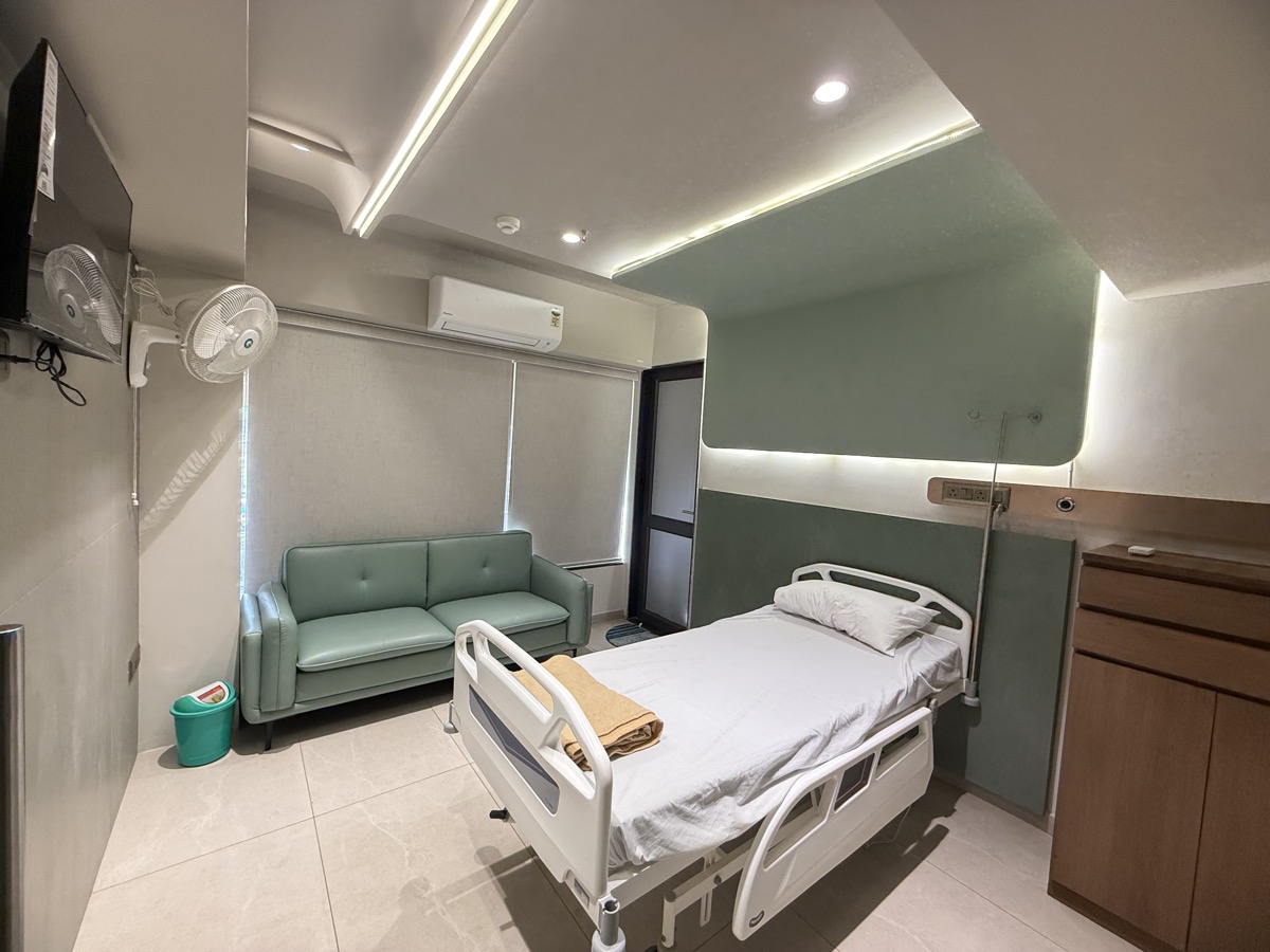 Special Room at Procto Surgical Hospital